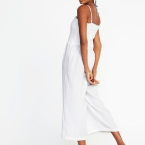 Old Navy Pants - WOMEN'S SMOCKED WIDE LEG CULOtte jumpsuit/romper Old Navy Pants - WOMEN'S SMOCKED WIDE LEG CULOtte jumpsuit/romper